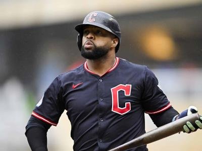MLB: Carlos Santana su camino hacia los 2,000 hits y 400 jonrones