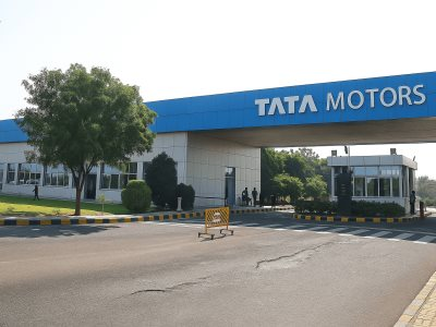 Tata Motors anuncia alianza con Equimax para distribución de vehículos
