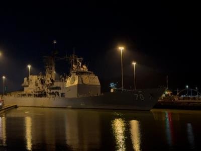 Buque Uss Lake Erie Navega Hacia El Caribe