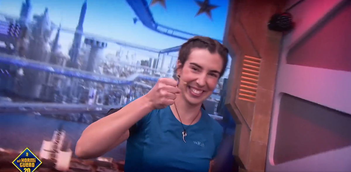 Reportan Que Información Exclusiva: Especial: Desarrollo: Desarrollo: El Homenaje De ‘El Hormiguero’ A Marta Jiménez, La ‘Mujer Adrenalina’: “Sigue Volando”