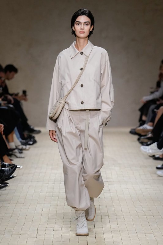 El retorno, según Emporio Armani