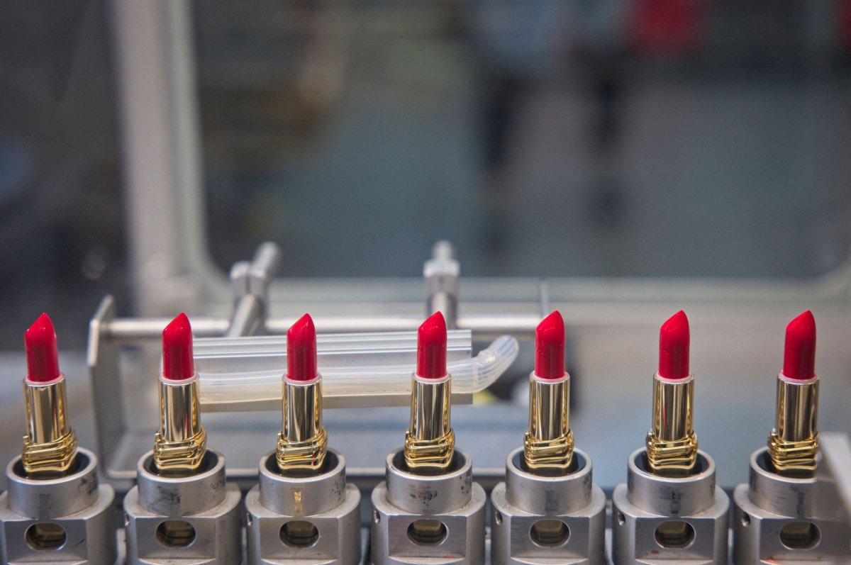 Terremoto En El Mundo De La Belleza: Qué Implica Que L’oréal Haya Comprado Todo El Negocio De Cosmética De Kering