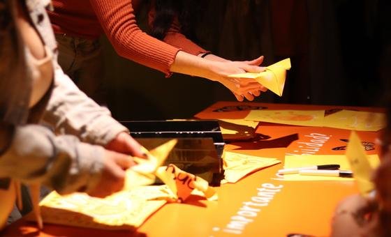 Pequeñas Alas, Gran Impacto: la exposición que invita a mirar la migración desde la bondad