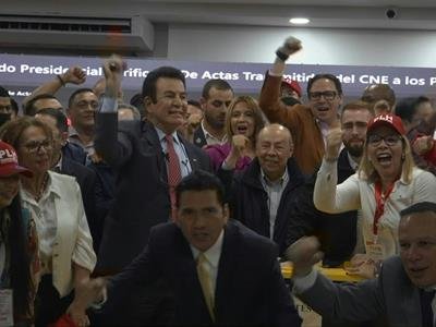 Nasralla y Asfura en cerrada lucha por la presidencia de Honduras
