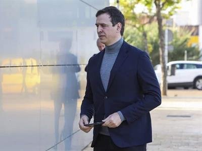 Atrasan En España El Juicio Al Hermano De Pedro Sánchez