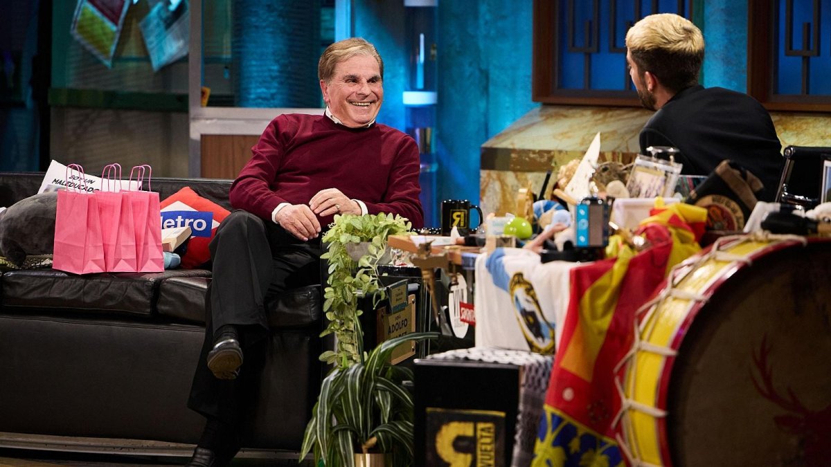 Pedro Ruiz Regala Los Oídos Y Viagra A Broncano: “Llegó A Prado Del Rey Tras Mucha Resistencia, Con Un Decreto Ley Que Respalda La Audiencia”