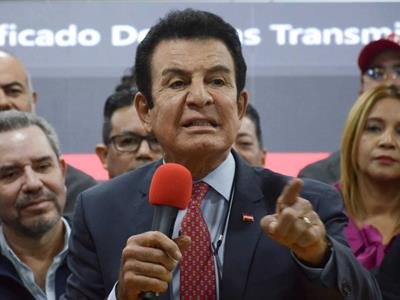 Salvador Nasralla Denuncia "Cambio De Datos" En Conteo De Votos