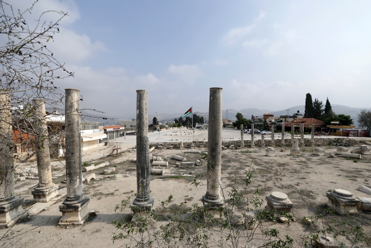 Información Exclusiva: Israel Confisca Decenas De Piezas Arqueológicas En Cisjordania Y Los Traslada A Un Museo Israelí