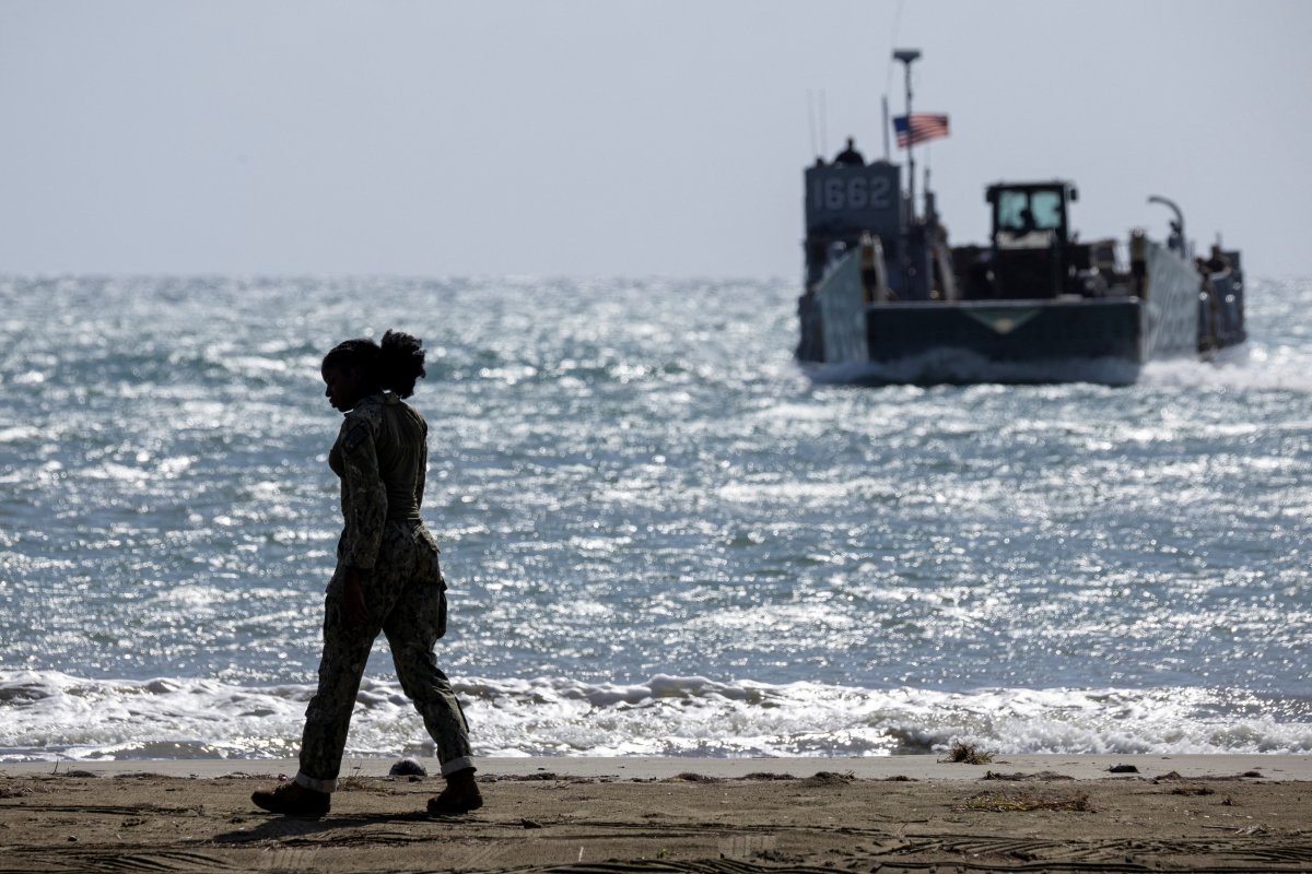 EE UU abre una nueva época de intervenciones en América Latina