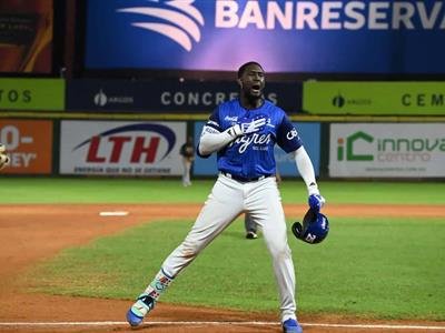 Últimas Noticias: Gigantes Y Licey Apuntalan Candidaturas En Salvaje Lucha Por Playoffs