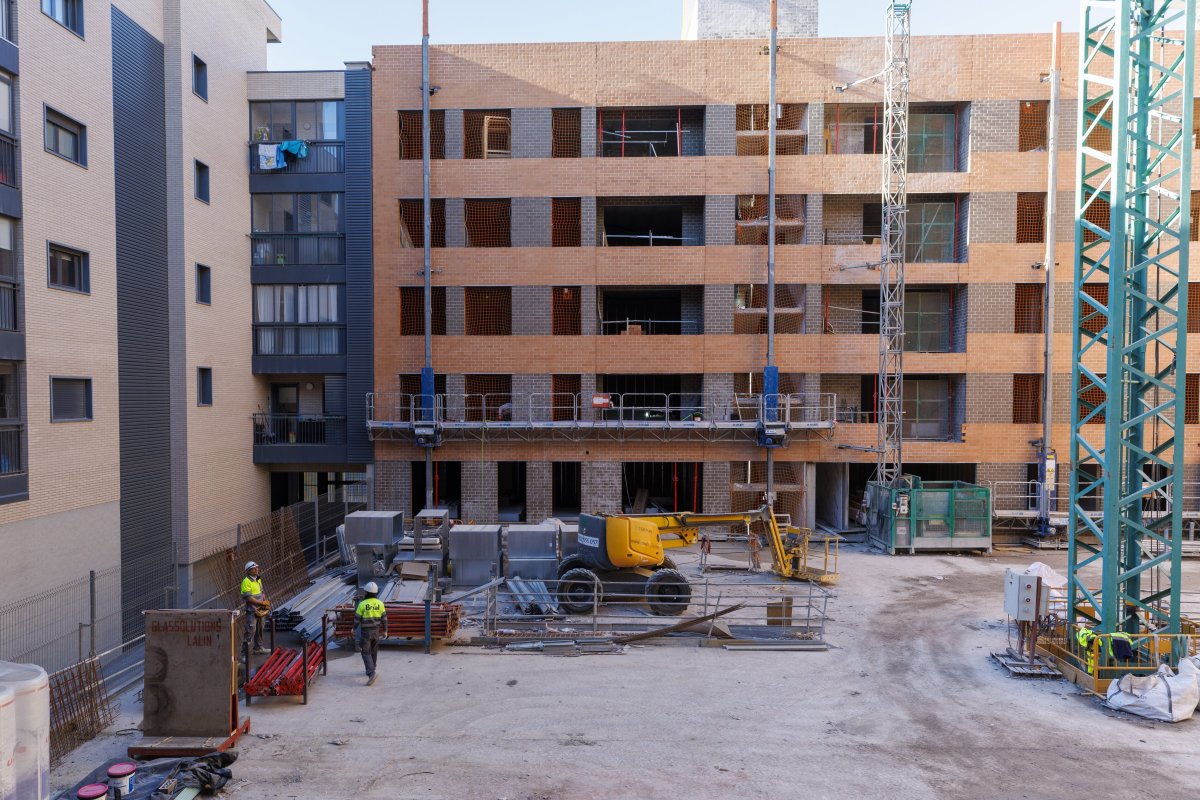 ¿Construir baja los precios? Dónde, para quién y cómo