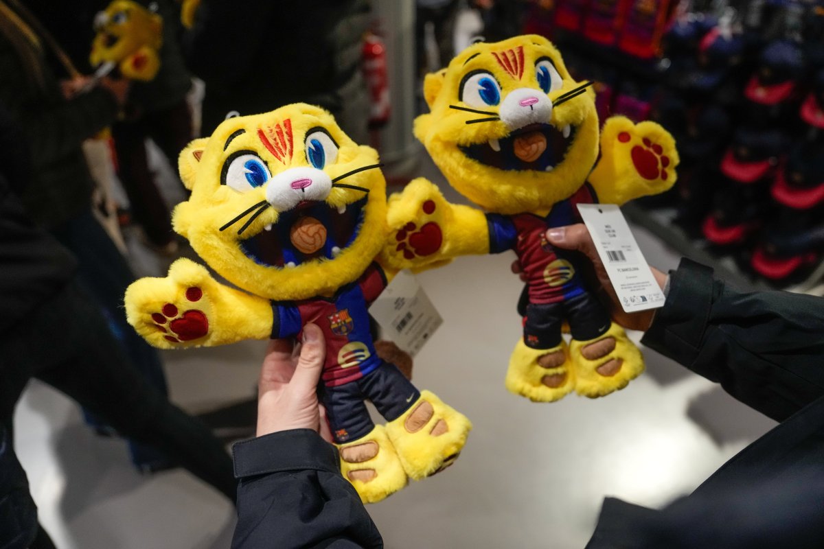 El fenómeno viral de Cat, la famosa mascota del Barcelona que conquista a una nueva generación