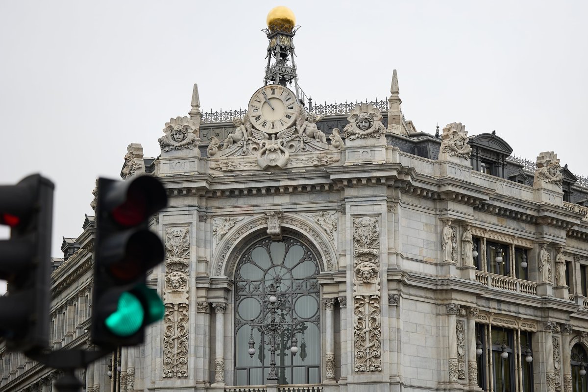 Análisis: Escrivá Activa Un Comité Asesor Para Dar Un Cariz Social A Los Informes Económicos Del Banco De España