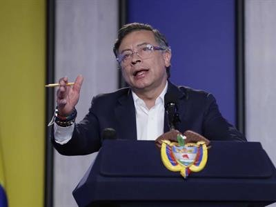 Colombia decreta emergencia económica por reforma tributaria