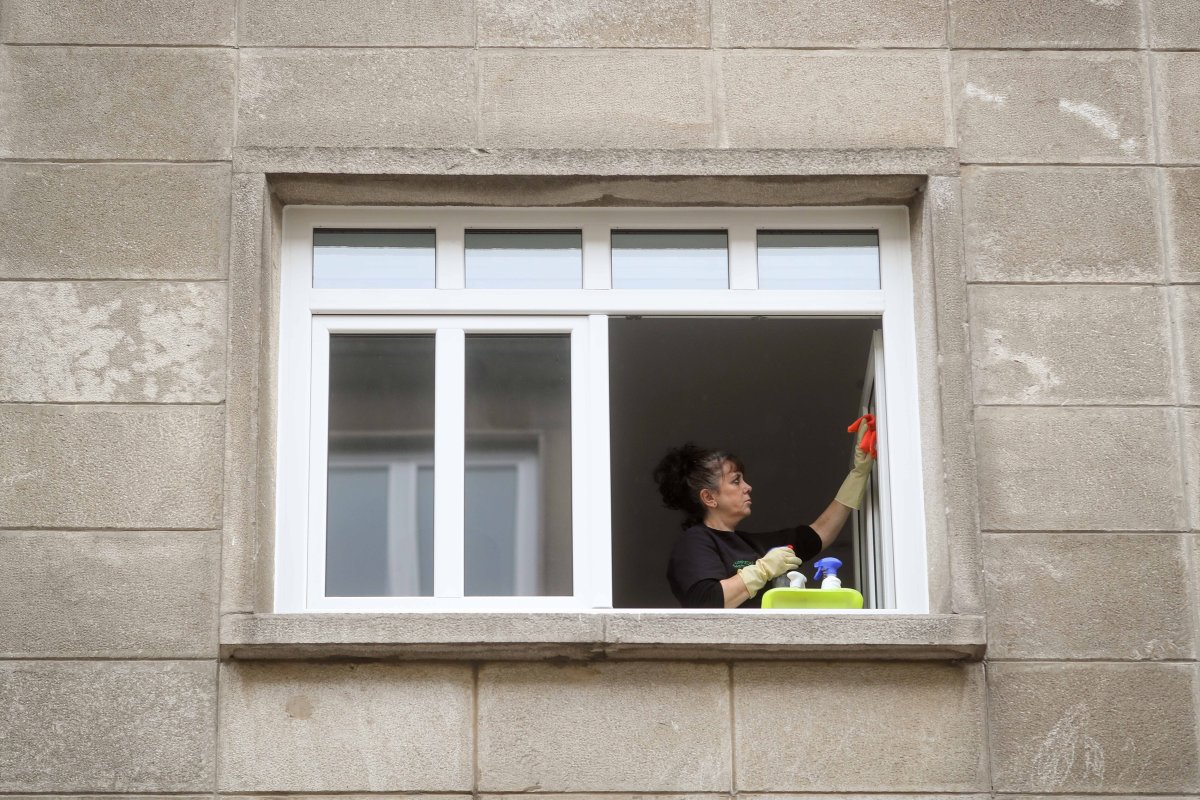 Los riesgos laborales de tres de cada diez empleadas de hogar siguen pendientes de evaluar pese a la obligatoriedad