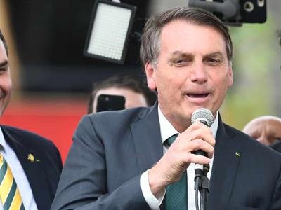 Bolsonaro reafirma a su hijo como candidato presidencial en 2026