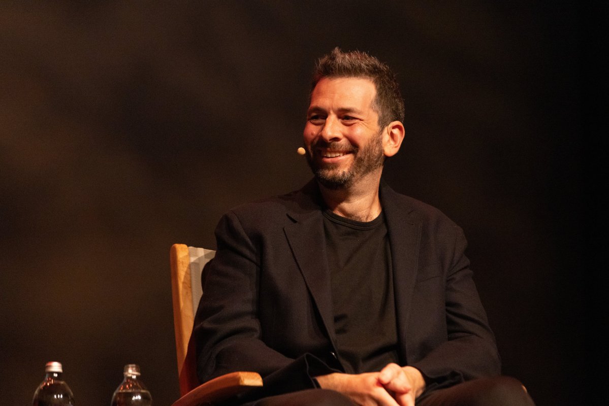 Blaise Agüera: “La Ia Demuestra Que Para Crear Inteligencia No Hace Falta ‘Polvo De Hadas’, Sino Modelos Más Grandes”