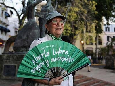 Ola feminista rechaza nueva ley sobre no nacido en Puerto Rico