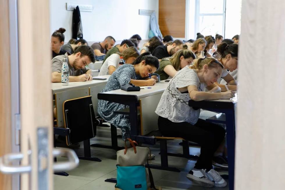 Baleares y la Comunidad Valenciana lideran el interés por opositar, seguidas de Madrid y Cataluña