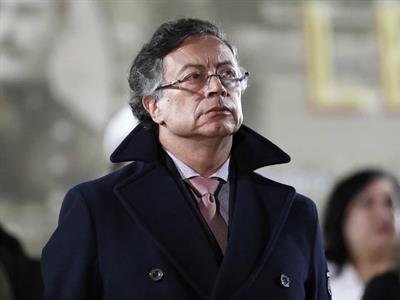 Gustavo Petro dice que "lancheros" sobrevivieron ataque de EE. UU.