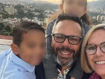 Mariana Gonzáles Pudo Ver Su Esposo Tras 374 Días Separados