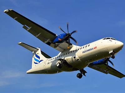 Indonesia: Inicia Búsqueda Por Avión Desaparecido