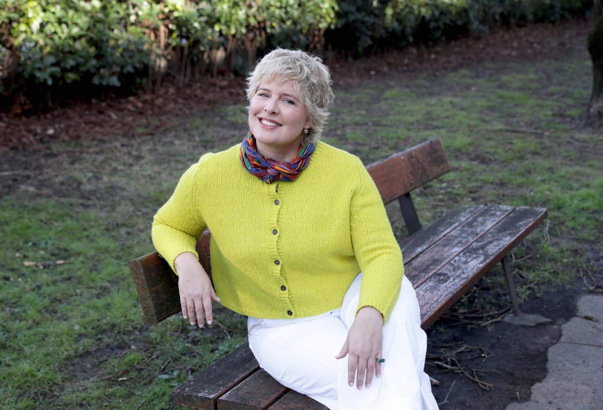 Tania Llasera: “La gente ve Ozempic como un atajo y eso está estigmatizadísimo. España quiere verte sufrir por adelgazar”