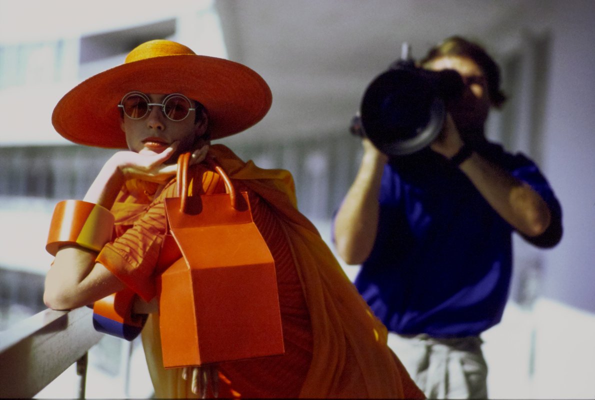 El neceser del verano: fragancias de bolsillo, bálsamos coloreados o productos de cuidado capilar que no se aclaran