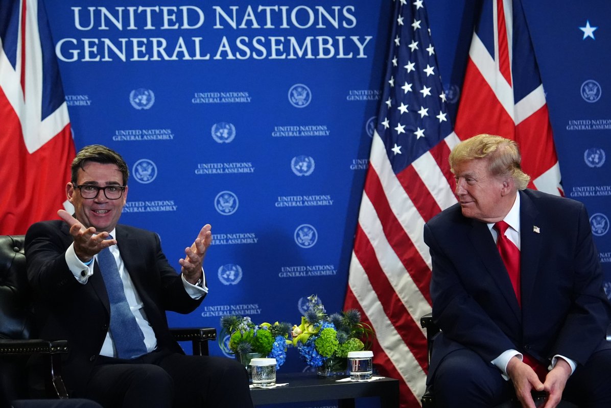 El Reino Unido cede a la presión de Trump y anuncia que revisará la devolución del archipiélago de Chagos
