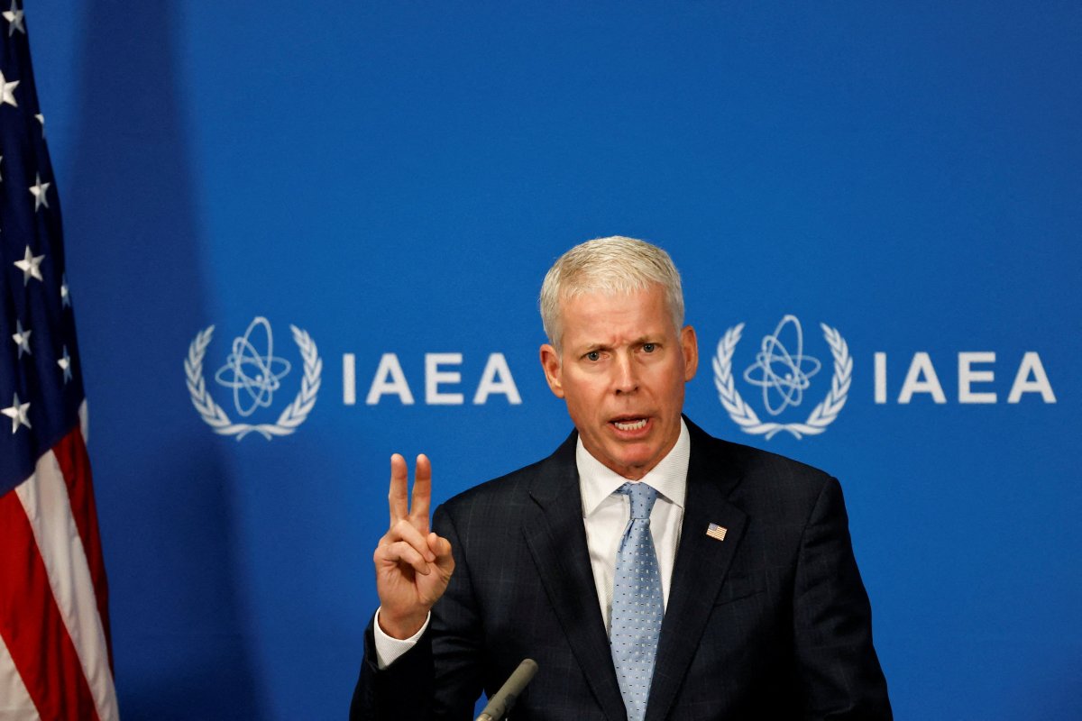 Trump ultima un plan para prohibir las exportaciones de diésel durante 90 días