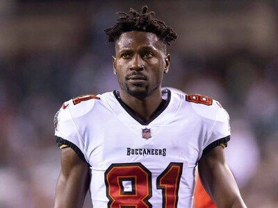 NFL:  Antonio Brown llega a acuerdo para evitar cárcel