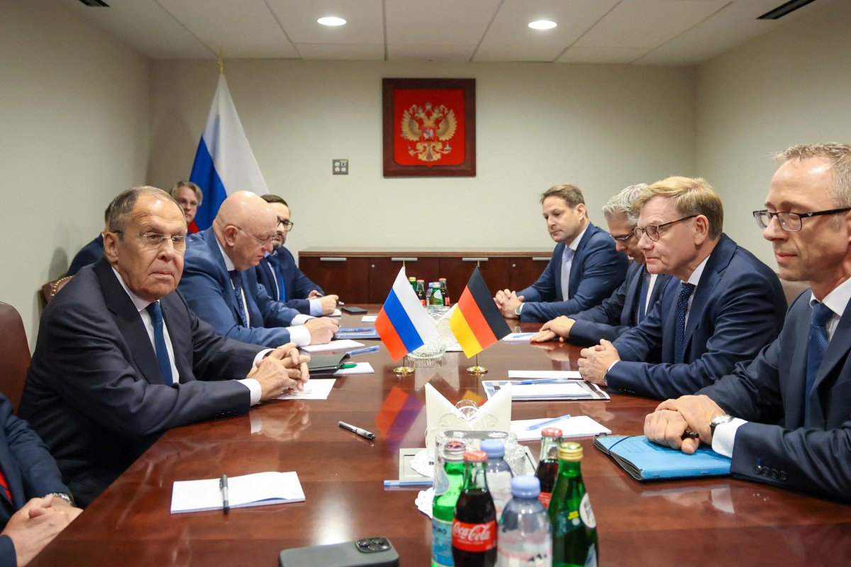 Alemania reinicia las conversaciones diplomáticas con Rusia