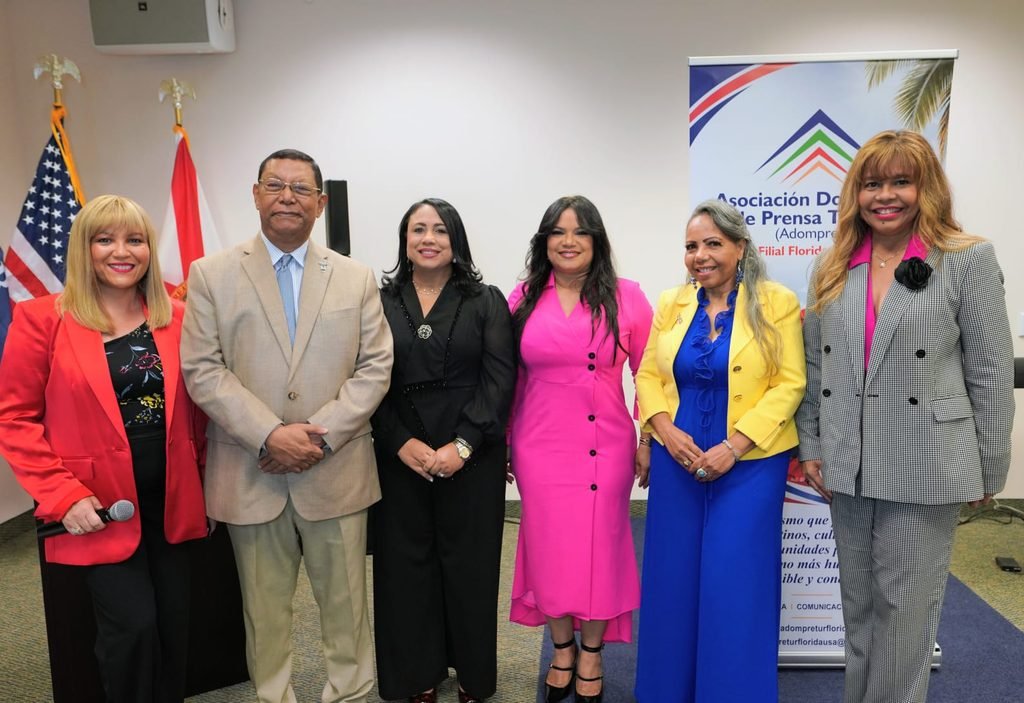 Reactivan filial Adompretur Miami; periodistas reiteran compromiso con apoyar turismo RD