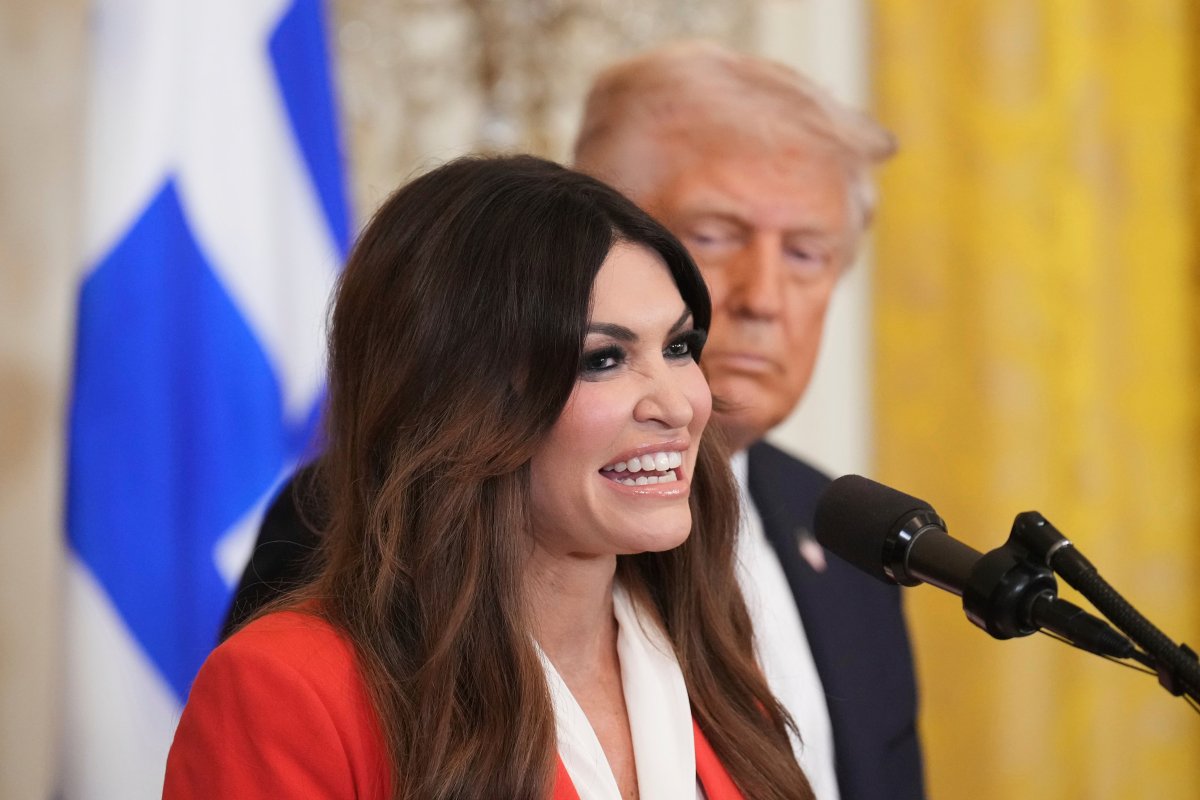 La embajadora de Trump Kimberly Guilfoyle, acusada de complotar para derribar el Gobierno de Rumania