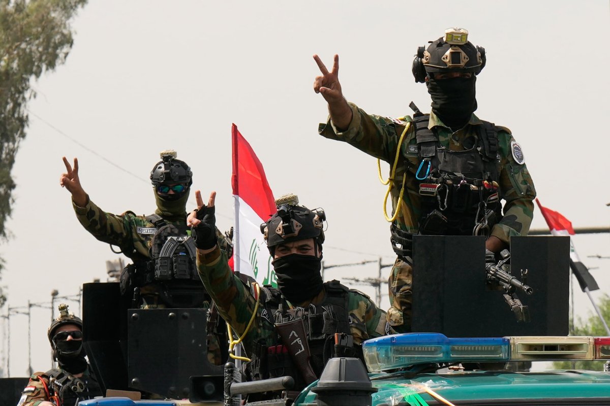 EE UU retira a sus últimas tropas de Irak