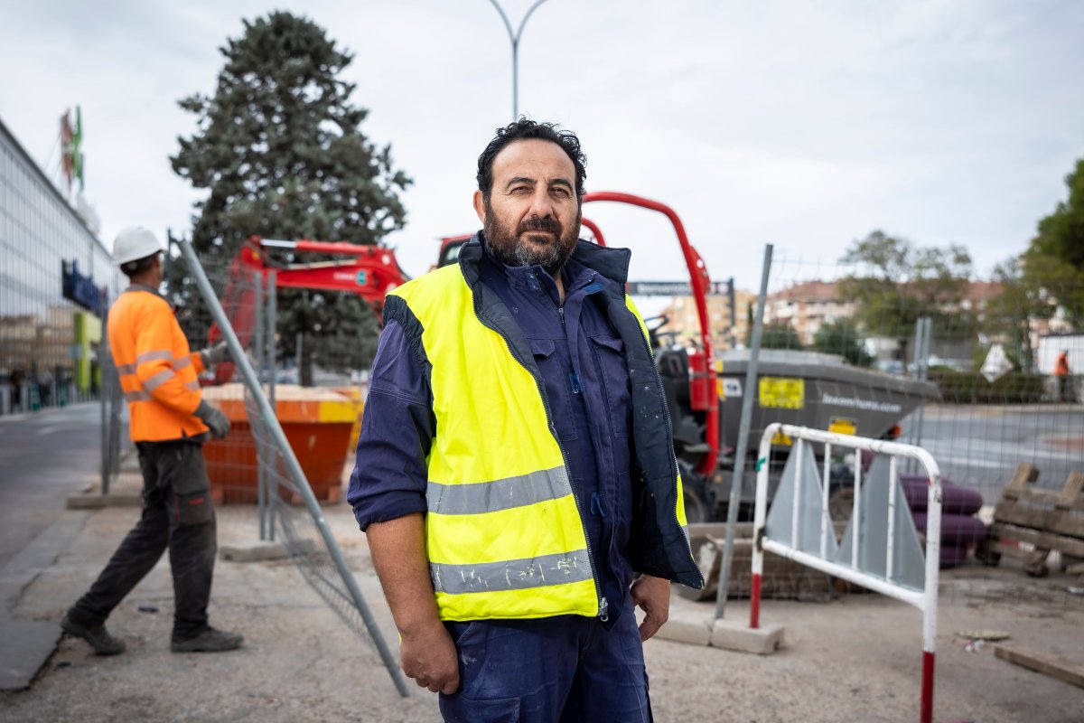 Los trabajadores que no se fían de las mutuas: “Tenía mucho dolor, pero me querían dar el alta”