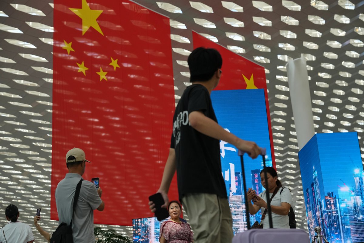 Las vacaciones de la ‘Semana Dorada’ china comienzan bajo restricciones para salir del país