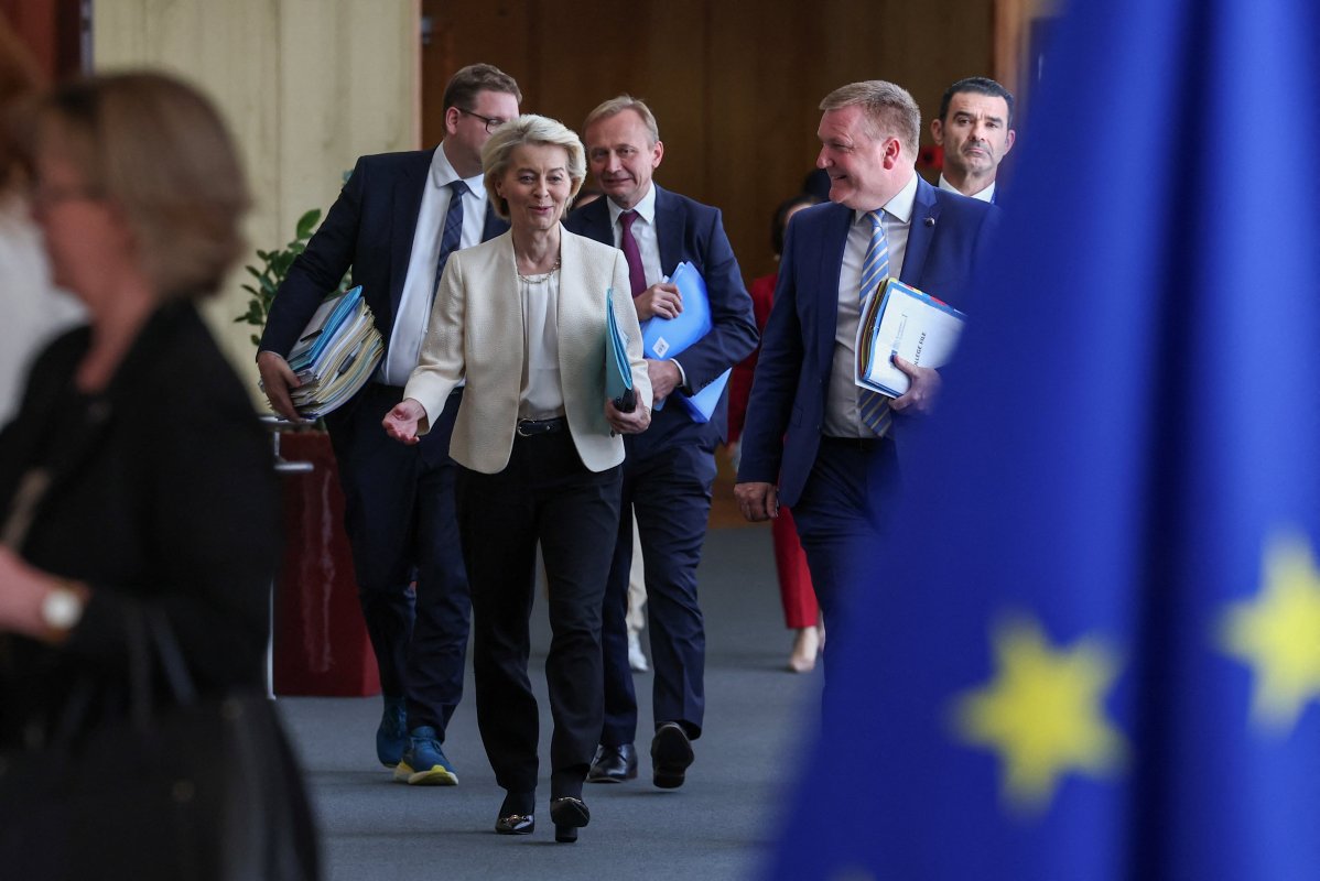 Bruselas advierte del riesgo de reestructurar la deuda del fondo europeo de recuperación como propone España