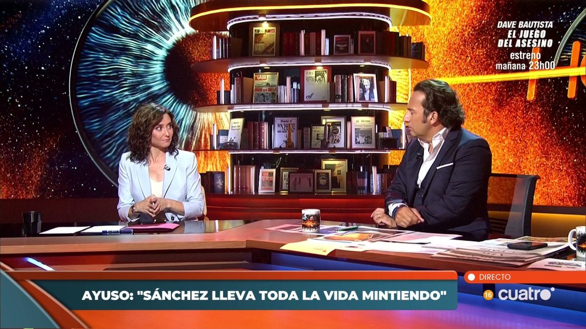 Todos los fantasmas y alienígenas son de derechas
