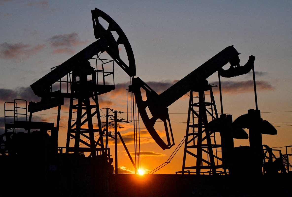 Ucrania golpea una gran terminal petrolera rusa tras el acuerdo del diésel de Trump y Putin