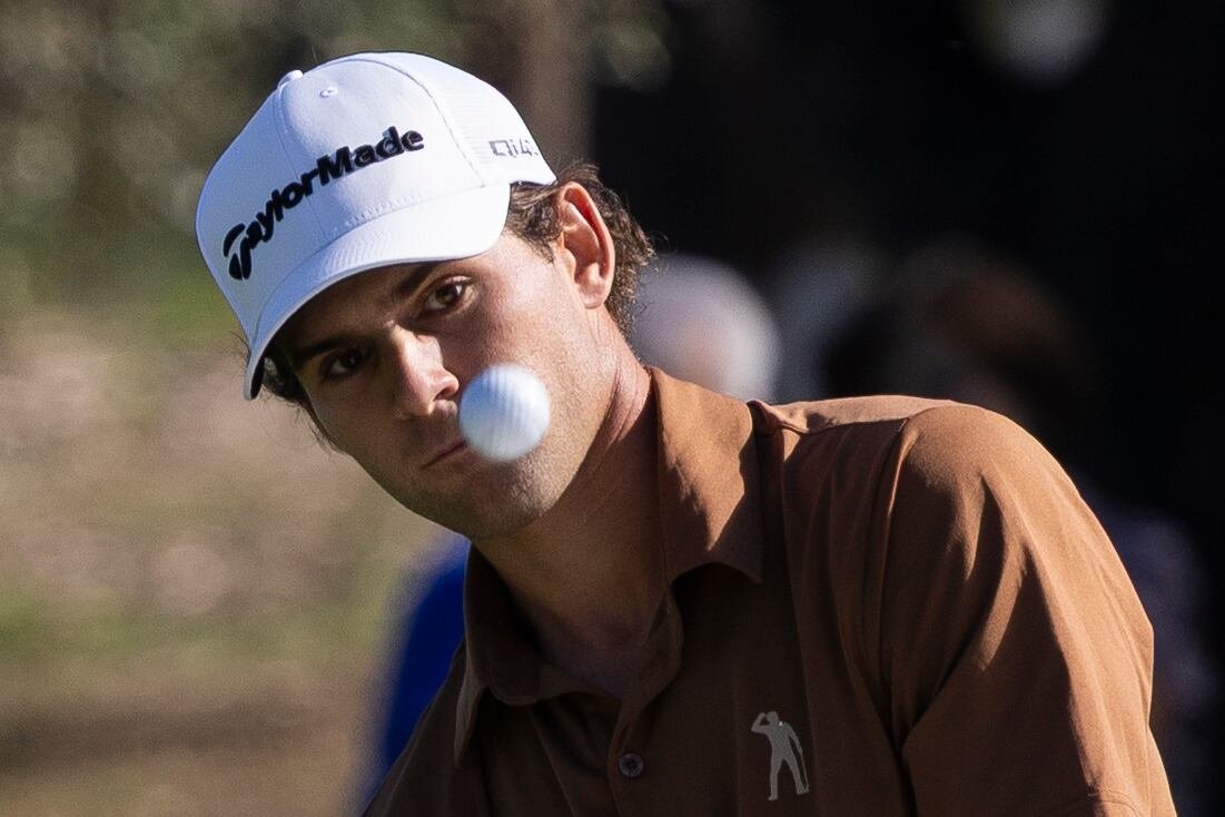 Ángel Ayora, un golfista bajo el objetivo y a la caza del Open de España