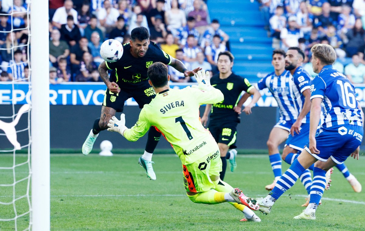 Baena sintoniza al Mariscal Romero para que el Atlético derrote al Alavés