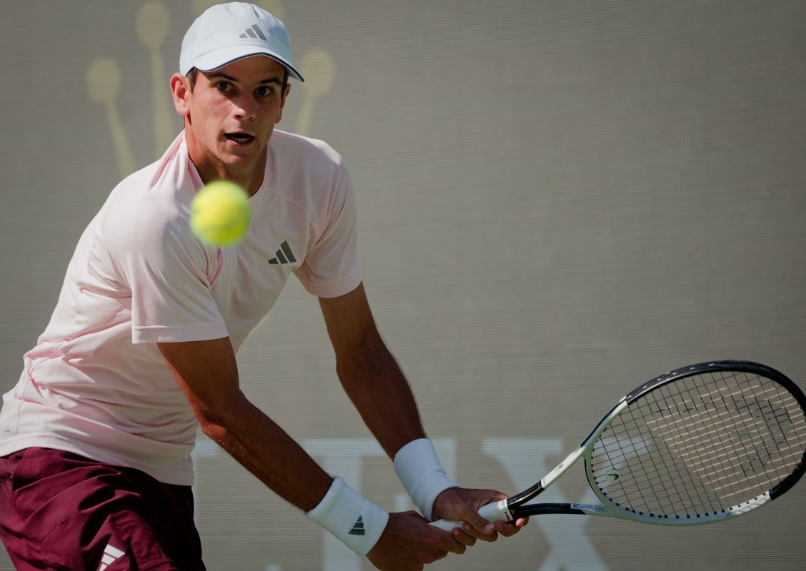 Jódar vence a Van de Zandschulp y alcanza los cuartos del Masters de Shanghái