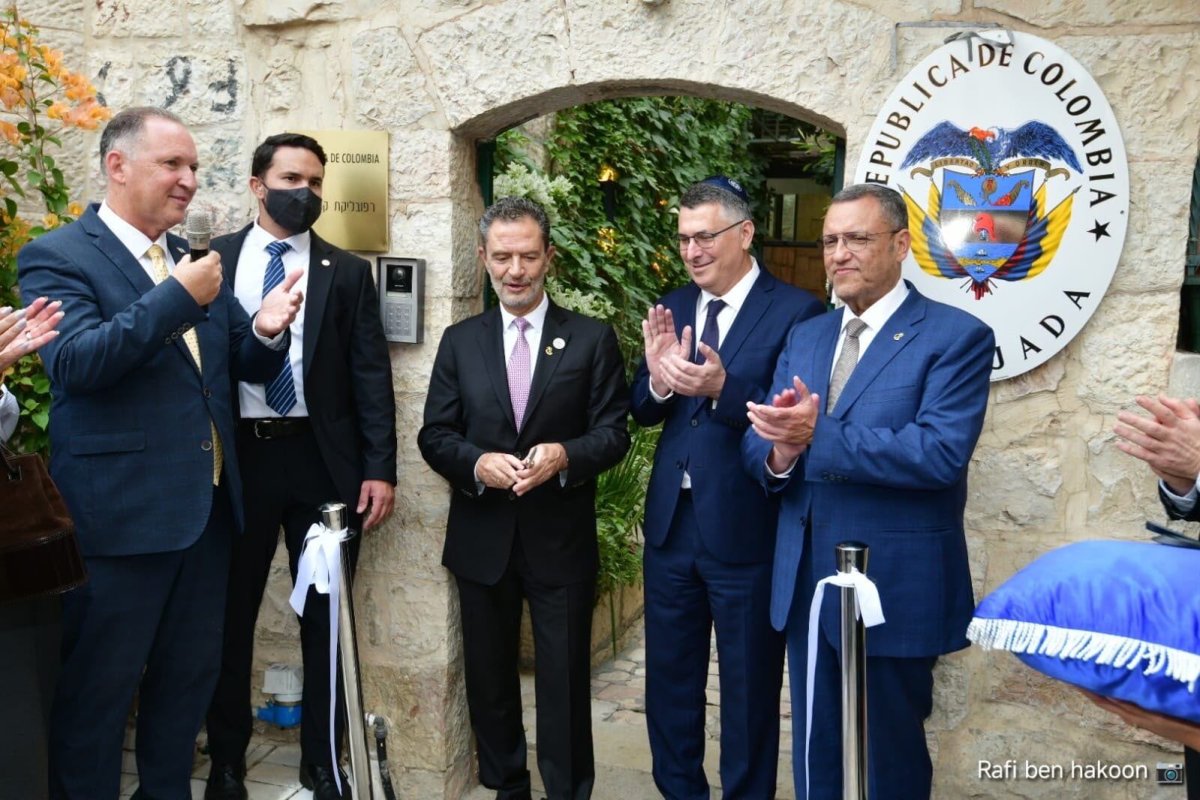De la Espriella convierte Colombia en el mayor país latinoamericano con embajada en Jerusalén