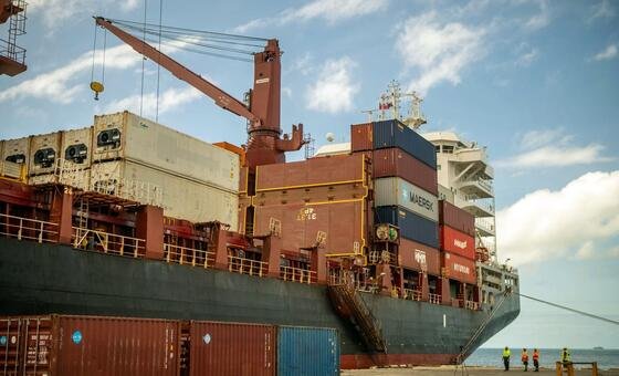 América Latina exporta un 20 % más, con Asia ganando peso como socio