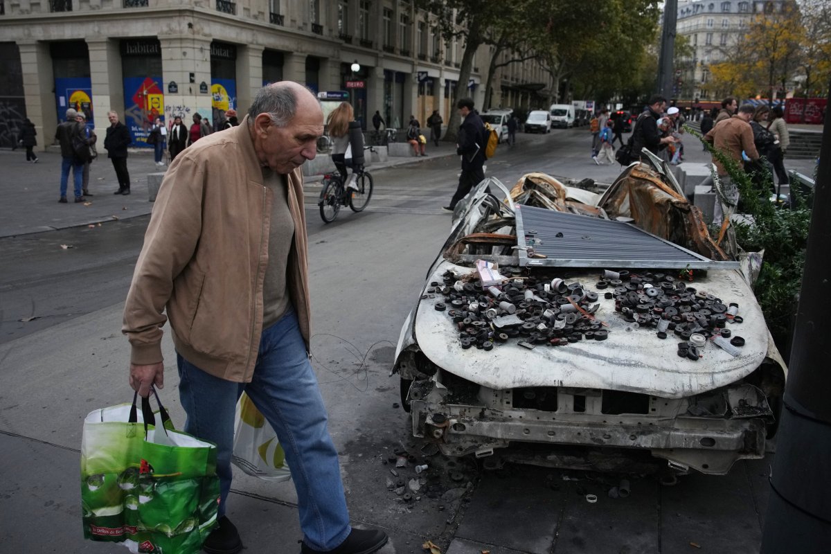 La crisis de la deuda deja al Gobierno de Francia sin margen ante las reivindicaciones sociales