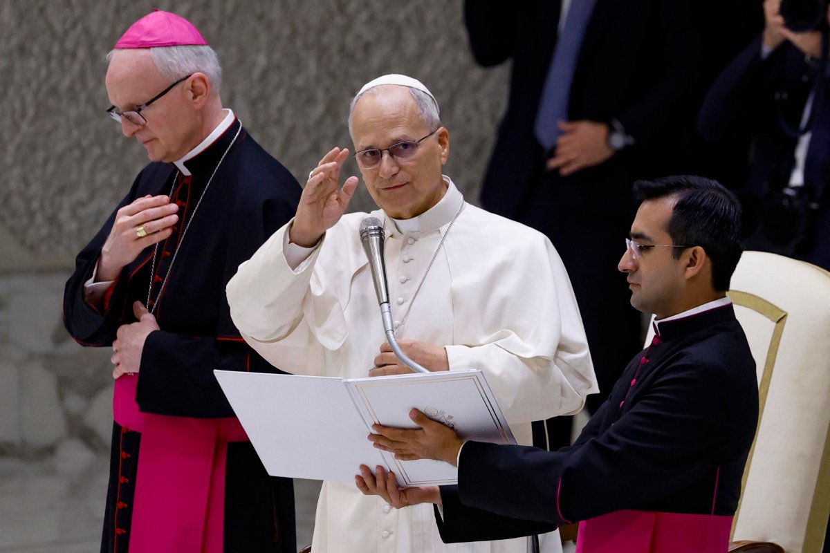 El Papa anula una visita a Asís porque los médicos le desaconsejan viajar en helicóptero tras su operación
