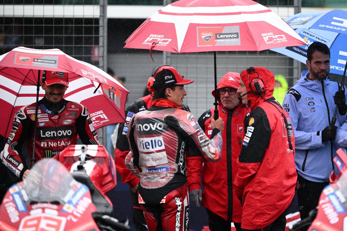 Las intensas lluvias obligan a cancelar el último GP de Australia en Phillip Island y el Mundial de MotoGP sigue abierto