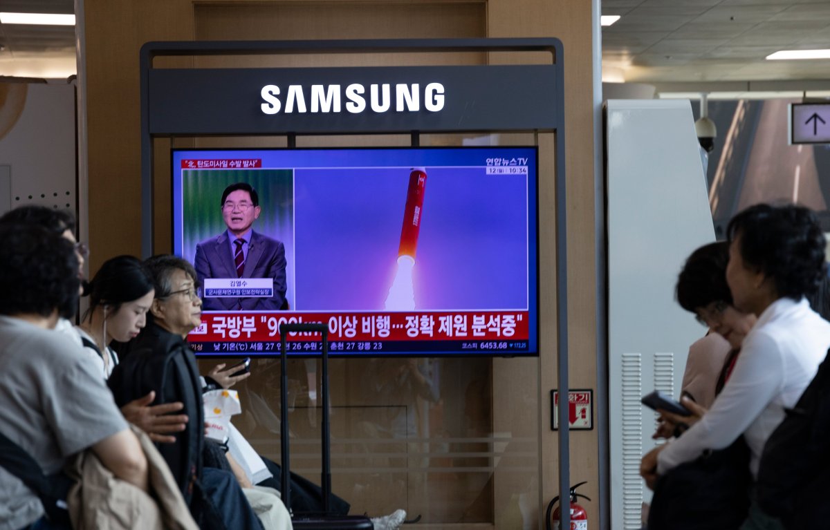 Corea del Norte lanza más de diez misiles balísticos en plena escalada de tensión con Corea del Sur